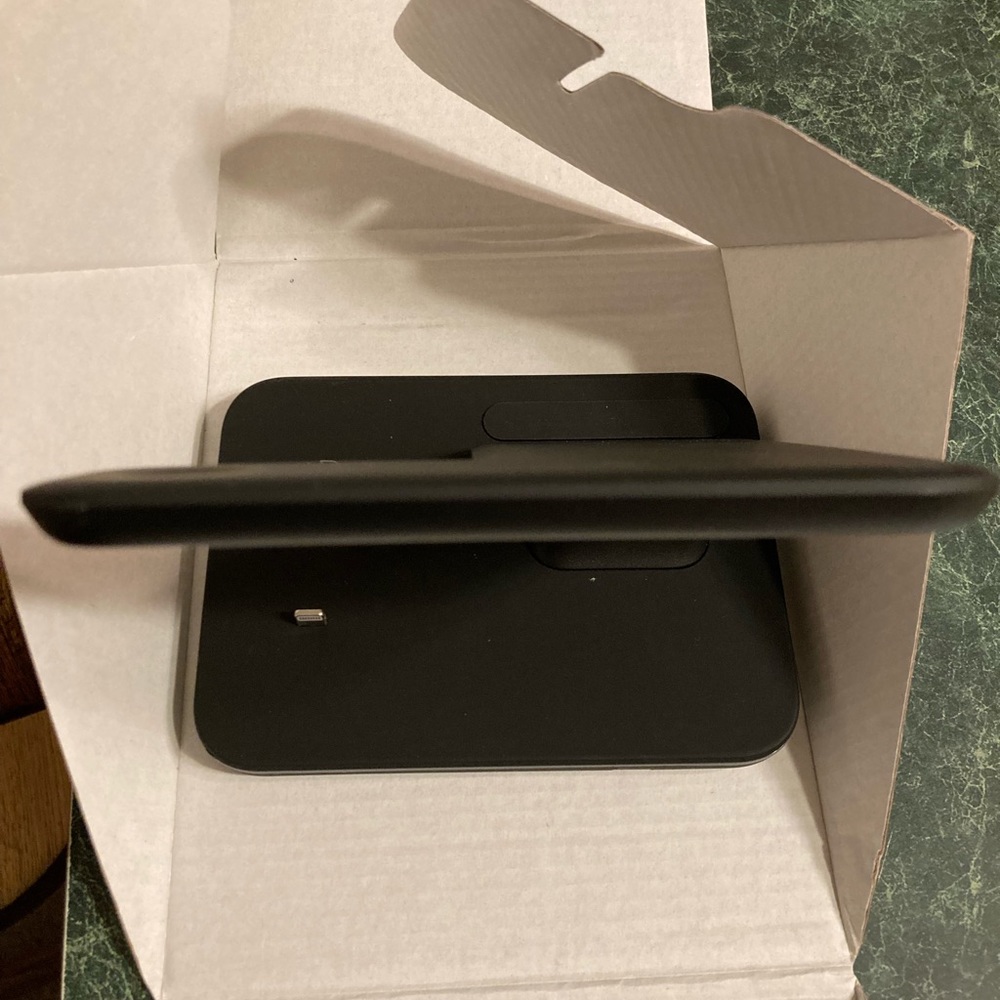 3 in 1 wireless charger new